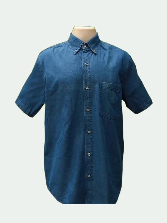Camisa de mezclilla de manga corta con cuello abotonado